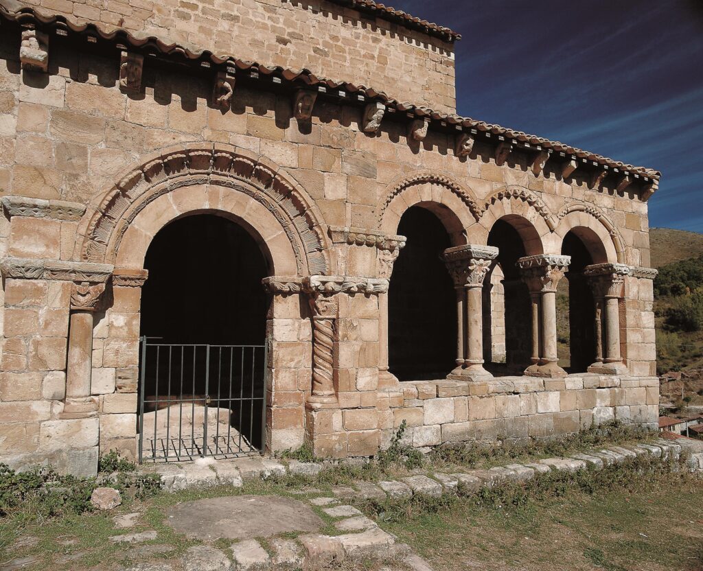 canales de la sierra iglesia