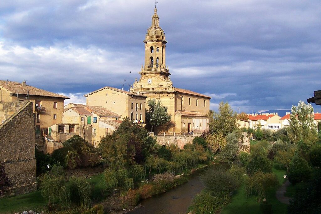 cuzcurrita rio tiron iglesia