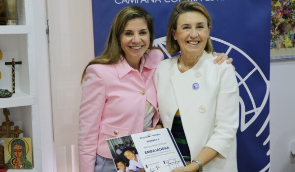Marian Rojas Estapé, nueva embajadora de Manos Unidas La Rioja Ayuda Misión Humanitaria
