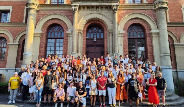 Jóvenes riojanos que participarán en la JMJ de Lisboa La Rioja Calahorra La Calzada y Logroño