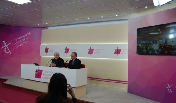 2Rueda de prensa Asamblea Plenaria CEE