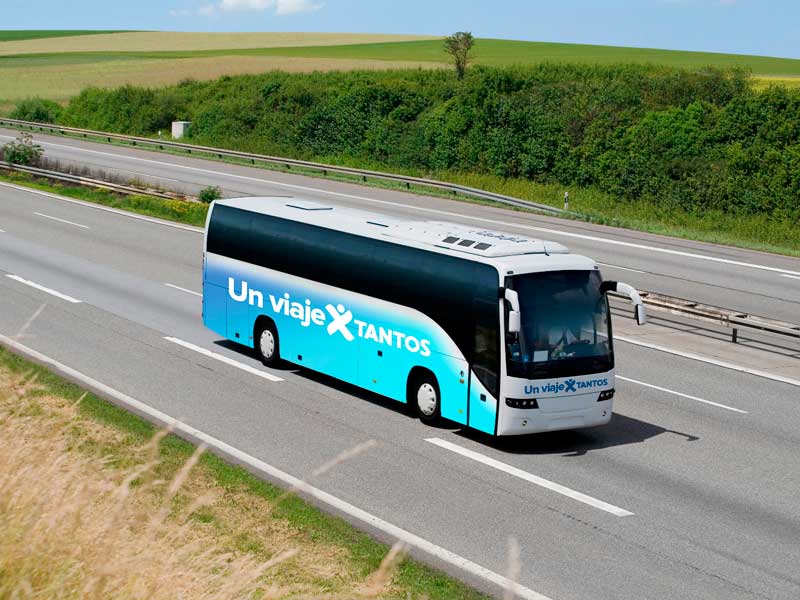 Autobus viaje xtantos obispo santos montoya torres calahorra la calzada logroño iglesiaenlarioja